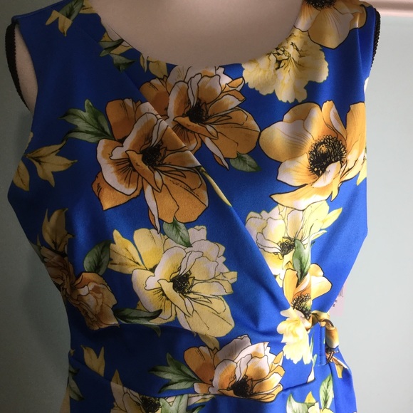 Glamour - Blue Sleeveless Floral Dress - Picture 4 of 7